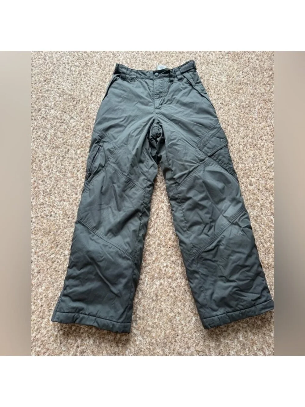 L.L. Bean gray Snow Pants size 10 (medium) bottom side zippers